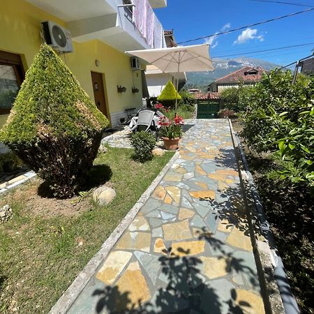 Artur'S Apartment Gjirokastër 외부 사진